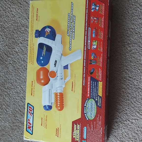 Super Soaker XP-70 - Picture 2 of 5